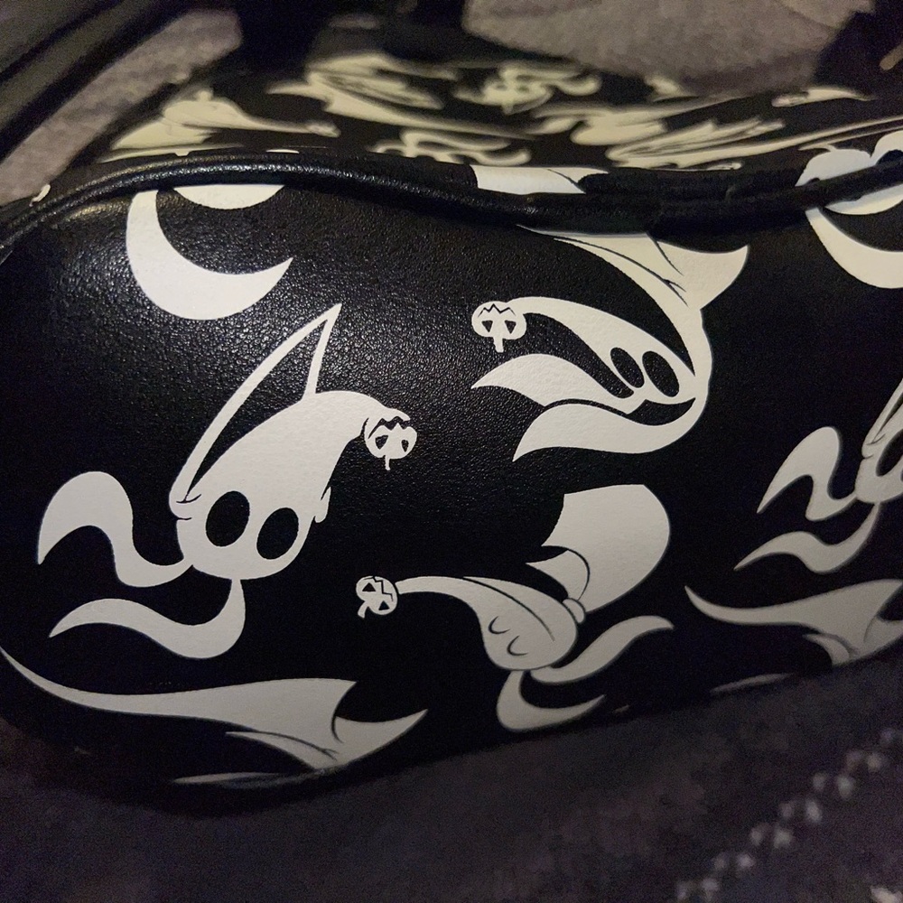 Loungefly Black and White Nightmare Before Christmas Backpack - Picture 3 of 4